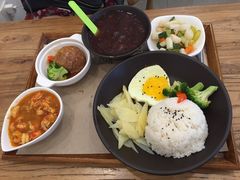 -海盗虾饭·剥好的小龙虾饭(SOHO尚都店)