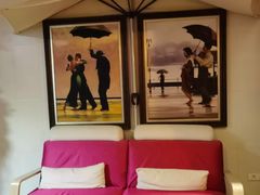 -喜鹊愉家酒店(郑州曼哈顿博览中心地铁站店)