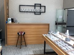 -无界眼镜MaxLess(滨江星光大道店)