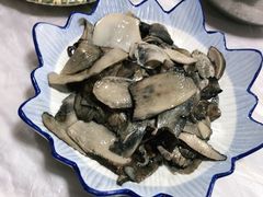 -鲁朗纳麦石锅鸡庄园