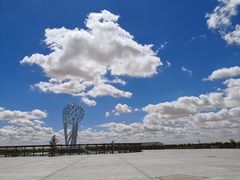 -亿利库布其七星湖沙漠生态旅游区