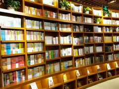 -博览书店(越秀悦汇天地店)