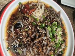 沸腾牛肚-叶派龙虾•招牌香辣蟹·海鲜(中海国际店)