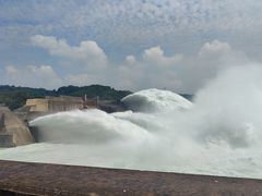 -黄河小浪底水利枢纽风景区