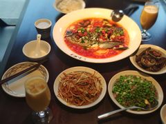 -上名堂·鱼头好吃(体育场路店)