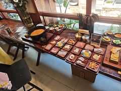 -银米·云南传统过桥米线(双廊黑金冠店)