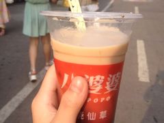 八婆婆烧仙草(太平路店)-八婆婆烧仙草(中山路店)