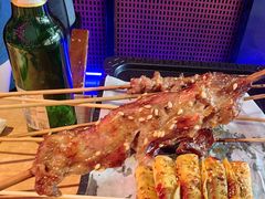 -喝丢一只鞋海鲜烧烤·海肠捞饭(东关街店)