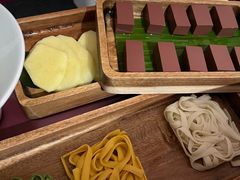 三色面-九鼎轩脆毛肚火锅(三钢里店)