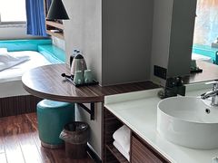 -丽市酒店(苏州平江观前街店)