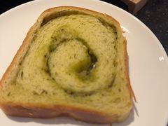 -The Lounge大堂酒廊·咖啡·沙拉·下午茶(金茂深圳JW万豪酒店)