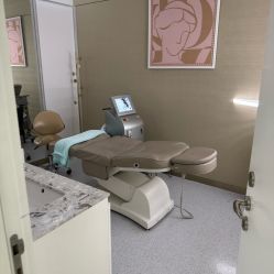 -Dr.U博士医疗美容医院