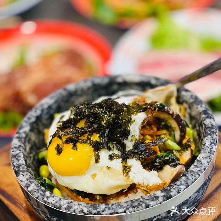 回忆杀超怀旧风~永安里地摊烤肉~边吃边玩边回忆！