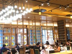 大堂-稻香酒家·34年老字号·港式粤菜(汉街店)
