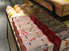 面包甜点陈列柜-七欣天香辣蟹火锅(南京建宁路大观天地店)