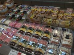 -面包新语(龙湖·西宸天街店)