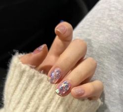 -悦指间美甲美睫