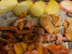 -爱客得牛排海鲜烤肉·火锅自助(春熙路黑金好店)