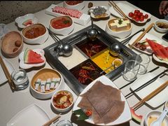-海底捞火锅鲜切牛肉主题店(长寿路店)