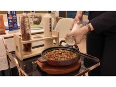 -品海楼·大连海胆锅贴馆(东港店)