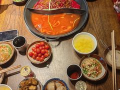 -萍姐火锅·公路夜市(武汉首店)