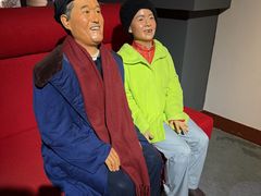 -金石蜡像馆