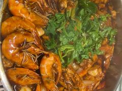 -黄记煌三汁焖锅(新佳丽江汉路店)