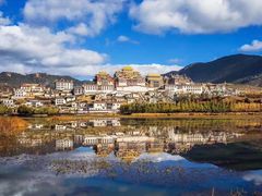 -迪庆藏族自治州博物馆