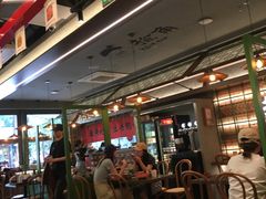 -陆家浜路(地铁站)