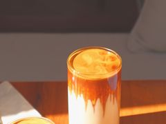 -Line 咖啡(石厦花园店)