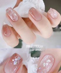 -吉吉靓甲美睫