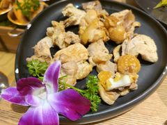 -一朵菌·野生菌探索家火锅(南亚店)