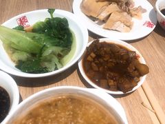 鸡骨酱-泰煌鸡·上海白斩鸡·鸡汤面(万航店)