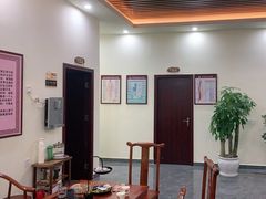 -张钰强中医正骨推拿连锁(唐家人才公寓店)