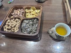 -沐春秋茶书院·茶室.茶馆.商务包房(知春路店)