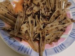 -嗨辣小聚·盘锦河蟹·海鲜烧烤龙虾(盘锦十年好店)