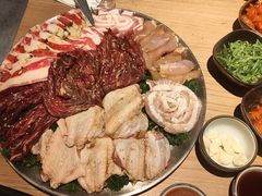-烧肉达人•炭火烧肉(新天地店)