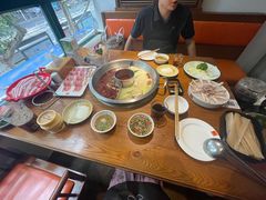 -佬土鹅肠火锅(解放路店)