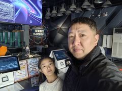 -极限PLAY运动娱乐新世界·团建派对潮玩休闲馆·室内蹦极高空游乐园