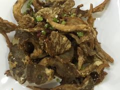 椒盐蘑菇-天天向上素食餐厅(五台山店)