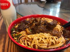 红焖牛肉面-春和面馆(常德路店)