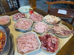 -九尺赵老四鲜鹅肠火锅