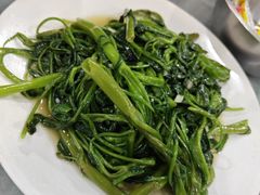 -容里煲仔饭(利丰北路店)