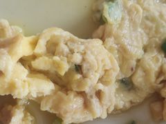 -华龙特色大骨鸡农家菜馆