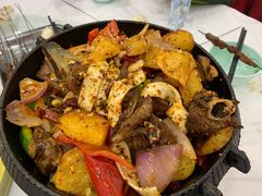 -撒拉人家.酸菜牦牛肉火锅