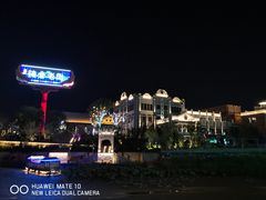 -陈仓老街美食天地