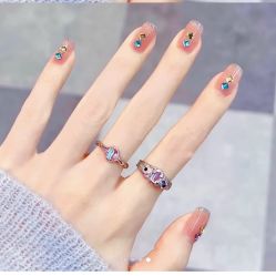 -悦指间美甲美睫