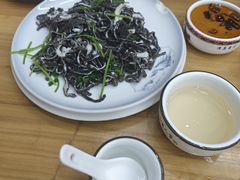 -伊林居饭庄央视清真八大碗