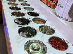 -锅知鲜自助火锅(武侯吾悦广场店)