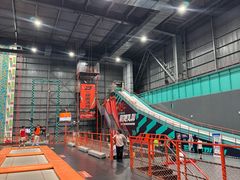 -极限PLAY运动娱乐新世界·团建派对潮玩休闲馆·室内蹦极高空游乐园